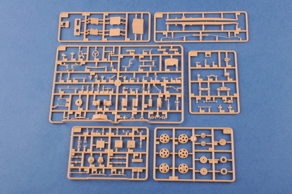 Hobby Boss 83839 Soviet BA-6 Armor Car – image 6