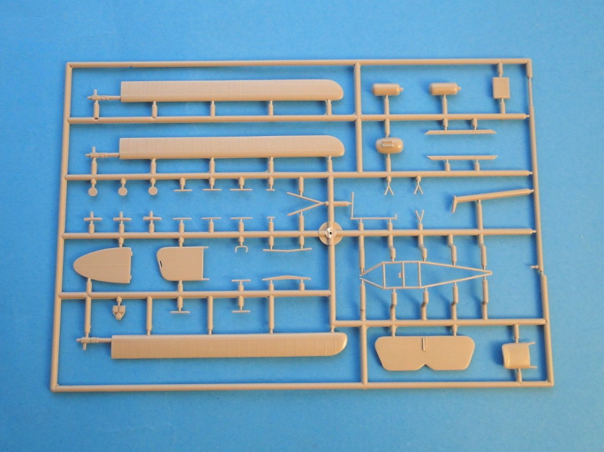 Fly 32007 Focke Achgelis Fa 330 1/32 – imagen 4