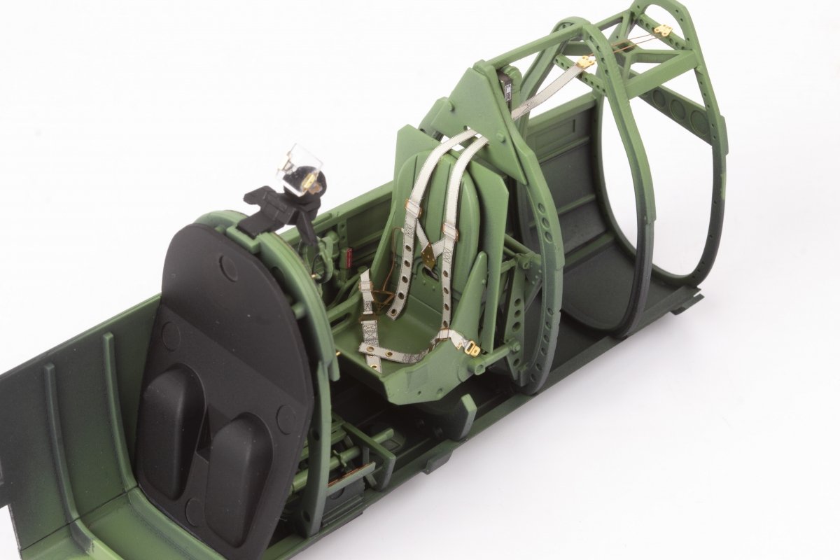 Eduard 23036 Spitfire Mk. IXc AIRFIX 1/24 – image 7