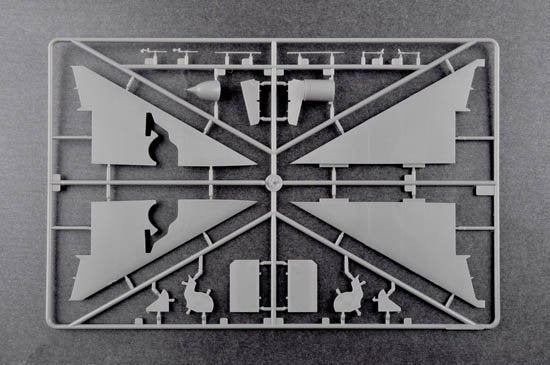 Trumpeter 02896 Soviet Su-9 Fishpot 1/48 – image 8