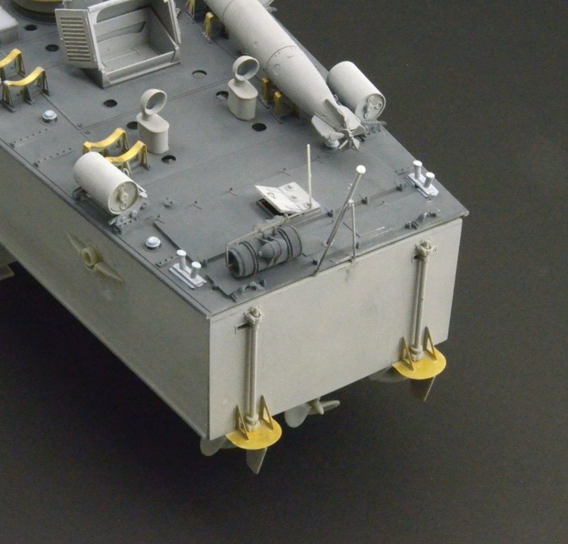 Italeri 5610 British Vosper MTB 1/35 – image 12