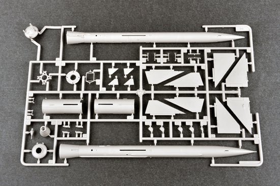 Trumpeter 01033 Zil-131V russe remorqué PR-11 SA-2 Guideline (1/35) – image 12