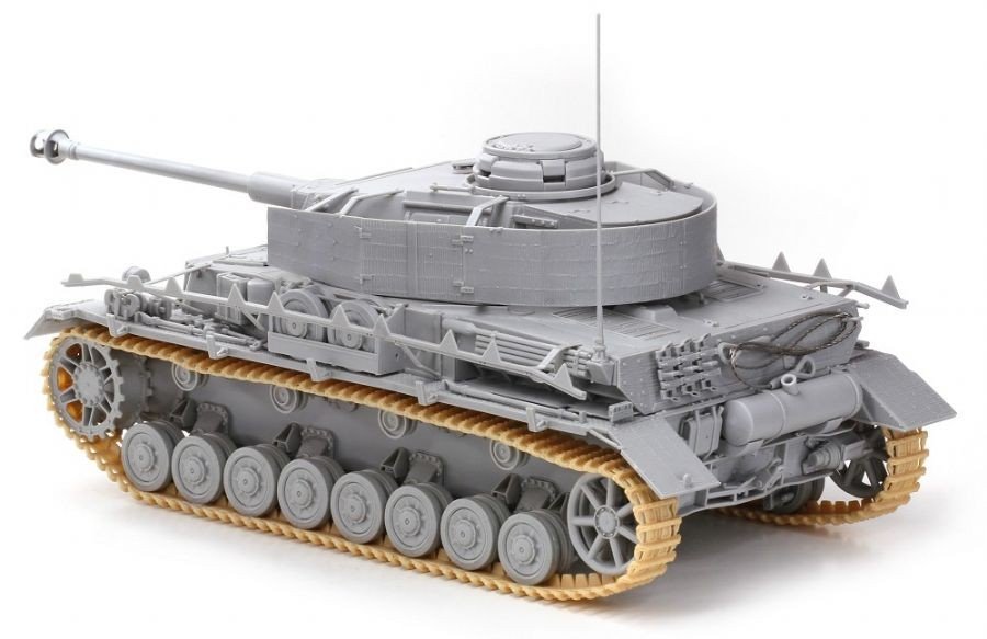 Dragon 6611 Pz.Kpfw.IV Ausf.H with Zimmerit 1/35 – imagen 2