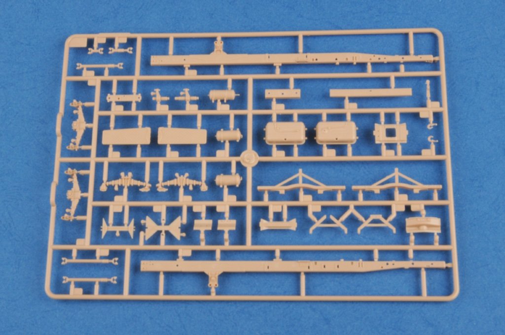 Hobby Boss 83845 Russian ZIS-151 1/35 – Bild 8