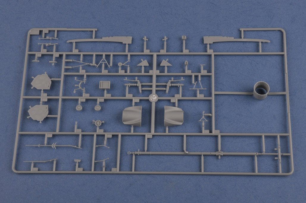 Hobby Boss 81758 Su-17M4 Fitter-K 1/48 – imagen 11