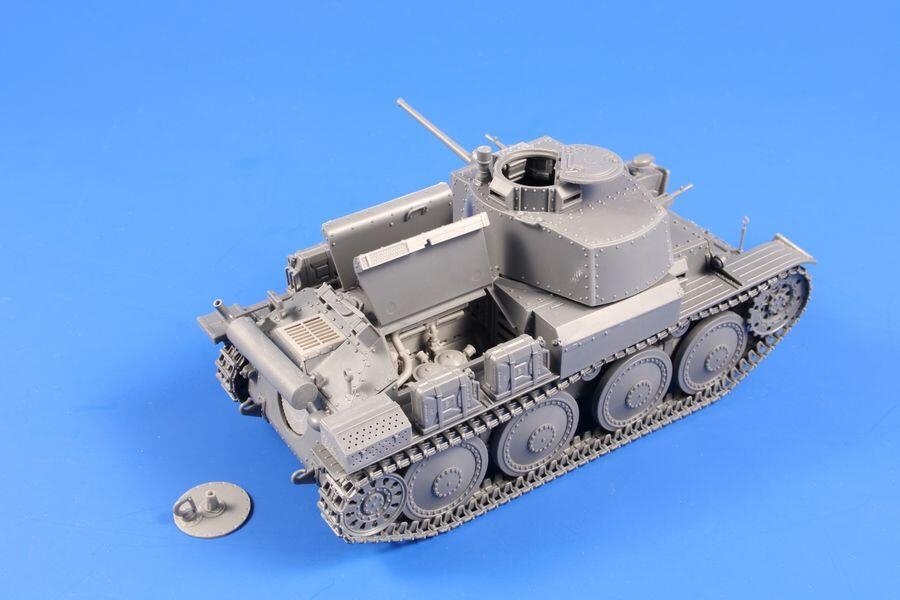 CMK 3142 Pz.38(t) Ausf. E/F Engine 1/35 – immagine 7