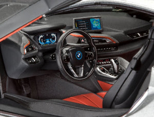 Revell 07670 BMW i8 1/24 – Bild 5