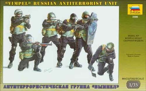 Zvezda 3598 VIMPEL Russian Antiterrorist Unit 1/35