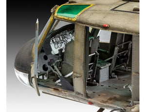 Revell 04960 Bell UH-1C 1/35 – image 5