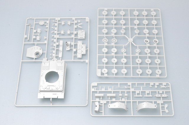 Trumpeter 07242 Char Tiger 1 (Première version) (1/72) – image 4