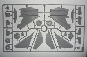 ICM 48902 MiG-25 RB, avion de reconnaissance soviétique (1/48) – image 8
