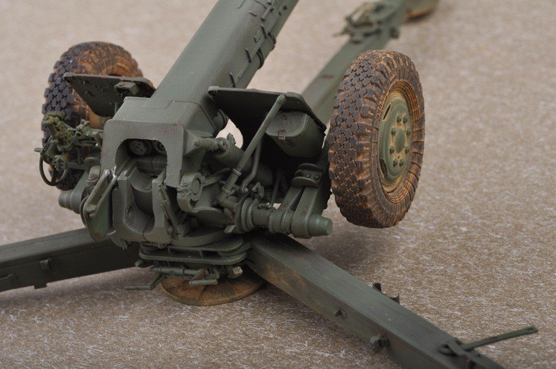 Trumpeter 02329 Soviet D-30 122mm Howitzer - Late Version 1/35 – imagen 10
