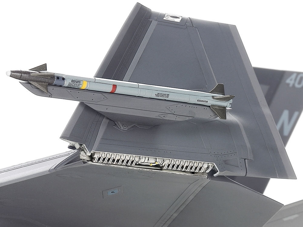 Tamiya 61127 Lockheed Martin F-35C Lightning II 1/48 – image 16