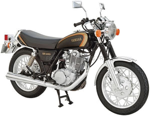 Aoshima 06498 Yamaha 1JR SR400 &amp;#39;98 1/12 – imagen 3