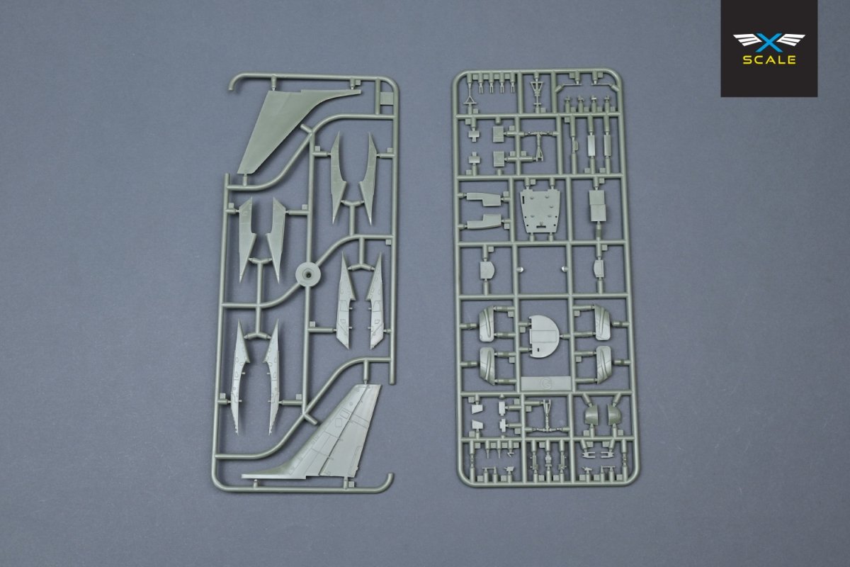 X-Scale 144001 Airliner DC-8-33 - Long-Range Narrow-Body Passenger Airliner 1/144 – immagine 8