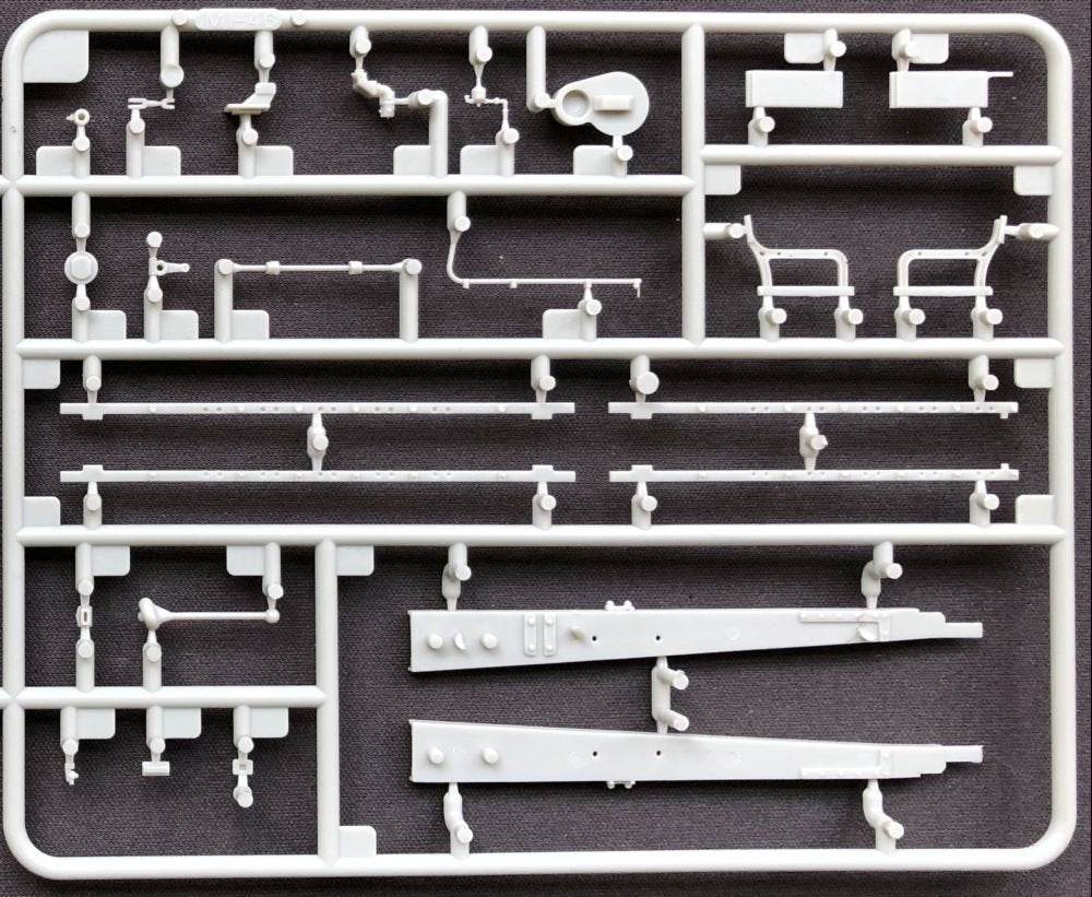 Thunder Model 35400 Russian ChTZ S60 Stalinetz 1/35 – zdjęcie 10