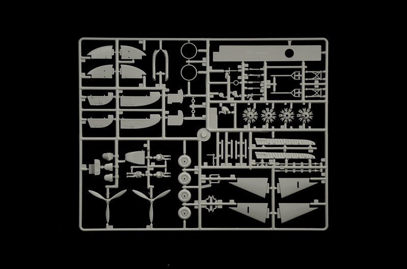 Italeri 1447 Fiat BR.20 Cicogna 1/72 – imagen 8
