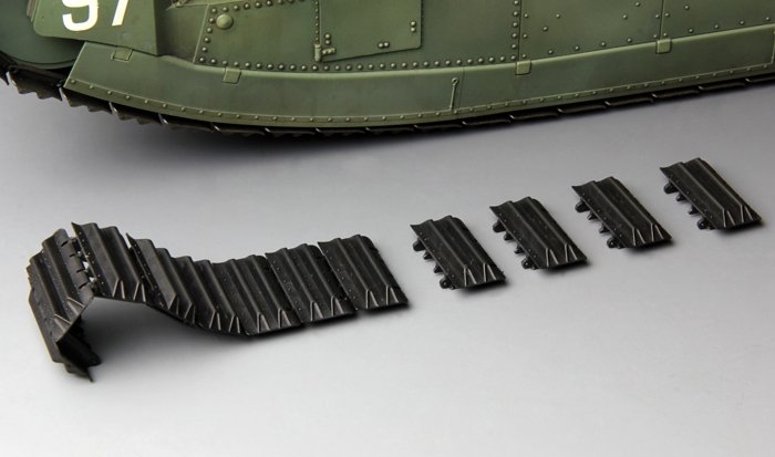 Meng Model TS-009 Char 2C French Super Heavy Tank 1/35 – imagen 10