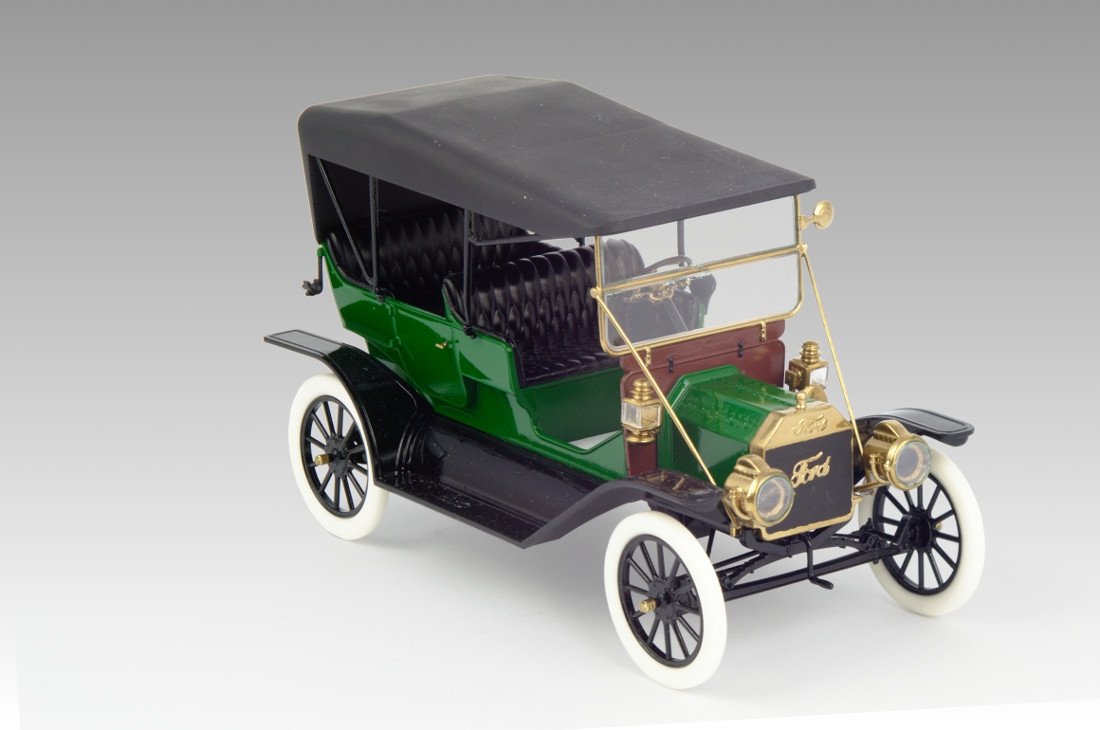 ICM 24002 Model T 1911 Touring, American Passenger Car 1/24 – Bild 2