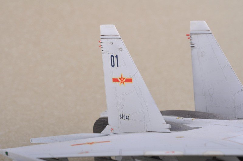 Trumpeter 01659 Russian Su-30MKK Flanker G 1/72 – imagen 13