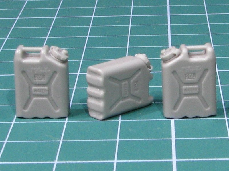 EUREKA XXL E-044 US Military Water Canisters 1/35 – Bild 6
