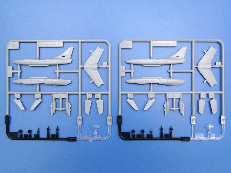 Trumpeter 05605 US CVN-68 Nimitz porte-avions 1975 (1/350) – image 14
