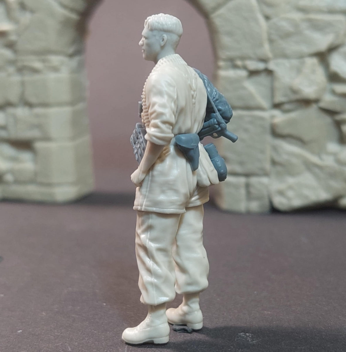Panzer Art FI35-248 German fallschirmjager MG34 ammo carrier 1/35 – imagen 2
