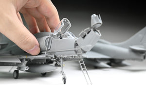 Magic Factory 5002 A-4M Skyhawk Light Attack Aircraft 2 in 1 1/48 – imagen 13