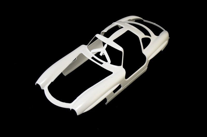 Italeri 3612 Mercedes-Benz 300SL Gullwing 1/16 – zdjęcie 10