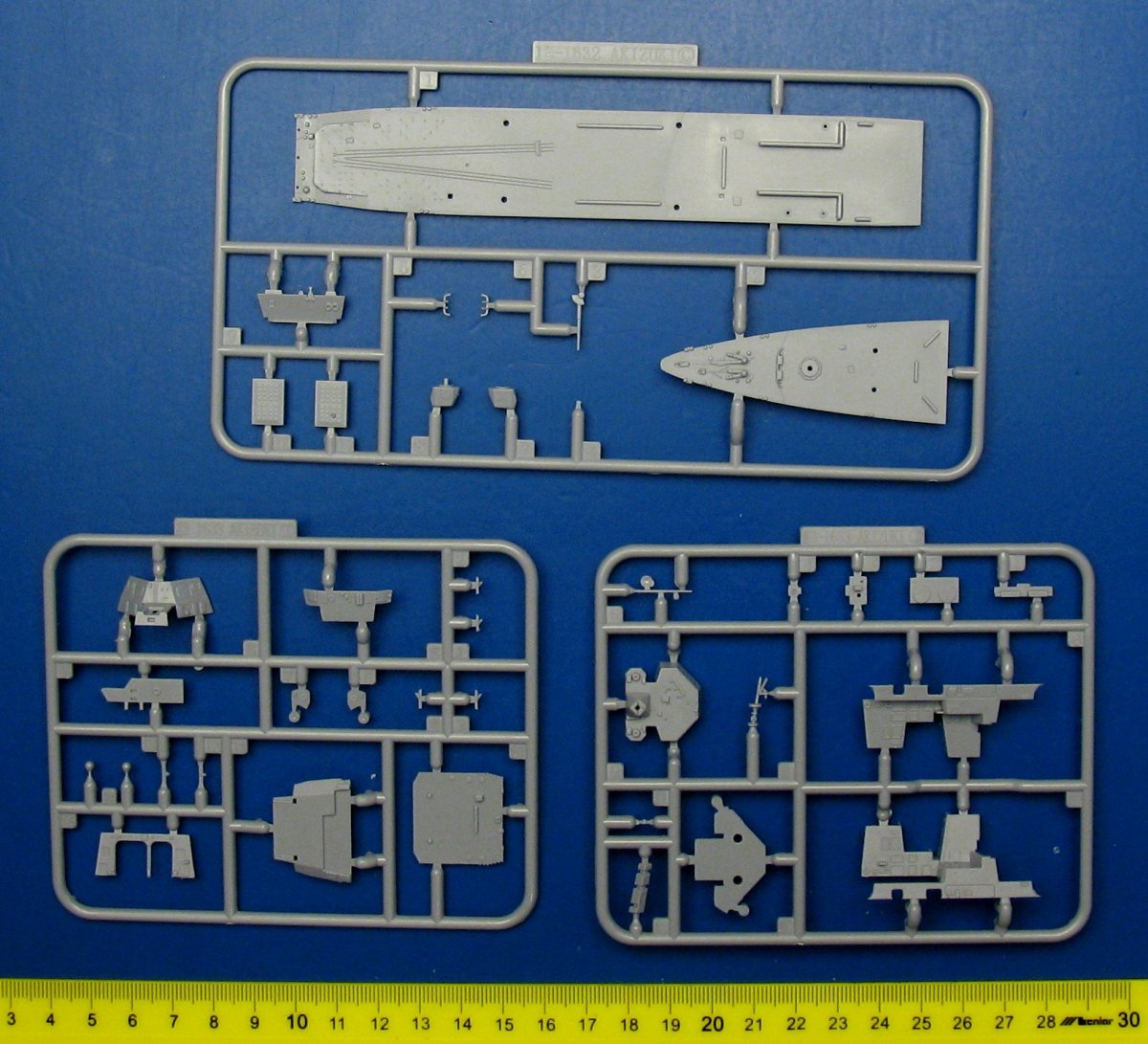 Aoshima 00817 Fuyuzuki 1/700 – imagen 8