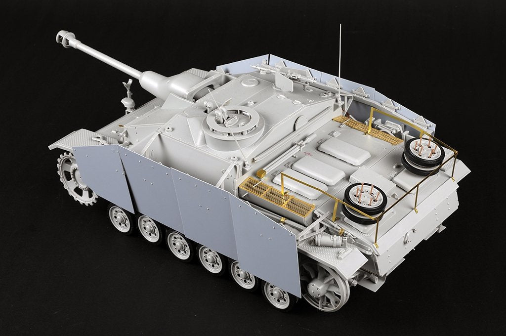 Trumpeter 00947 Germany III Assault Gun Type G Late Model (2 in 1) 1/16 – imagen 28
