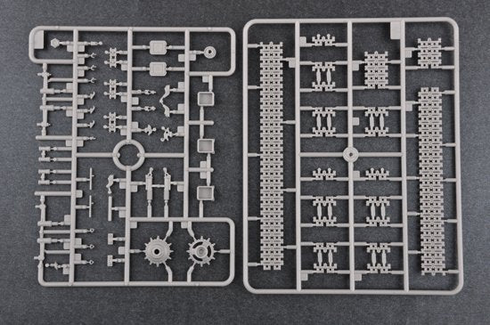 Trumpeter 05521 Soviet T-64B Mod. 1984 1/35 – image 11
