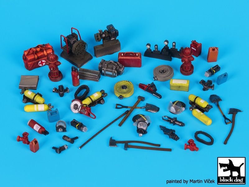Black Dog T35144 Firefighters equipment accessories set 1/35 – imagen 5