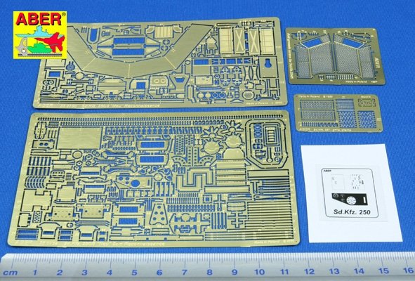 Aber 35075 Sd.Kfz.250/9 Neu 2cm Recon (DRA) 1/35 – imagen 2