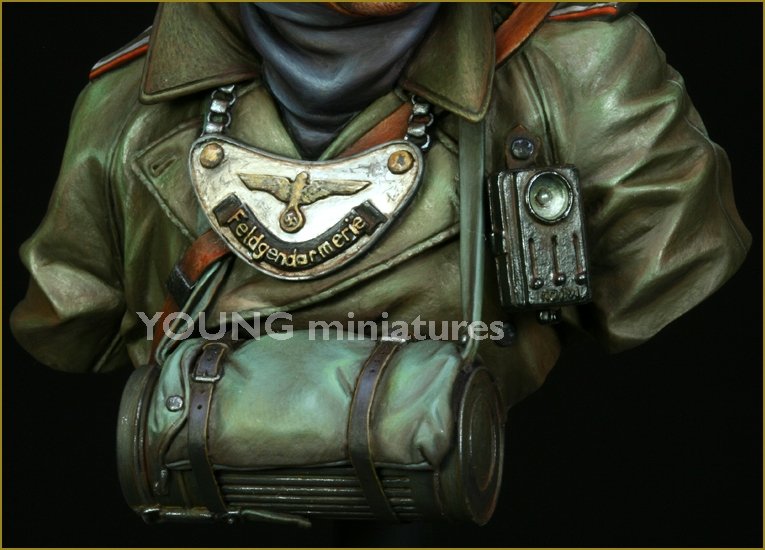 Young Miniatures YM1819 German Feldgendarmerie WWII 1/10 – imagen 10