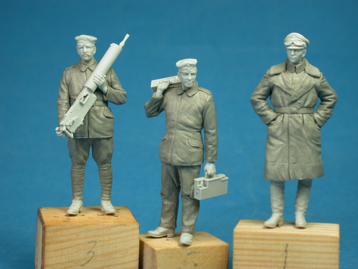 Copper State Models F35-041 German armoured car officer 1/35 – zdjęcie 2