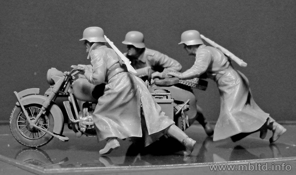 Master Box 35178 German Motorcyclists WWII – Bild 3