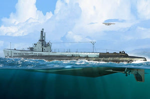 Hobby Boss 83524 U.S. Navy Submarine &amp;quot;Little Shark&amp;quot; SS-212 1944 1/350