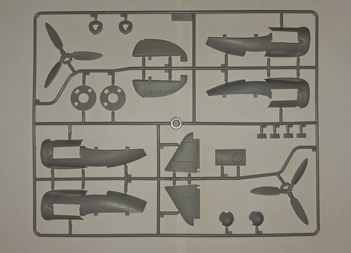ICM 48239 Ju 88С-6b, WWII German Night Fighter 1/48 – imagen 8