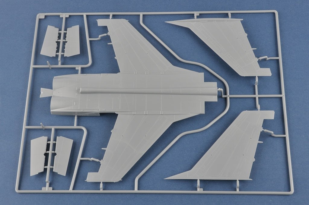 Hobby Boss 81770 MiG-31BM. w/KH-47M2 1/48 – Bild 4