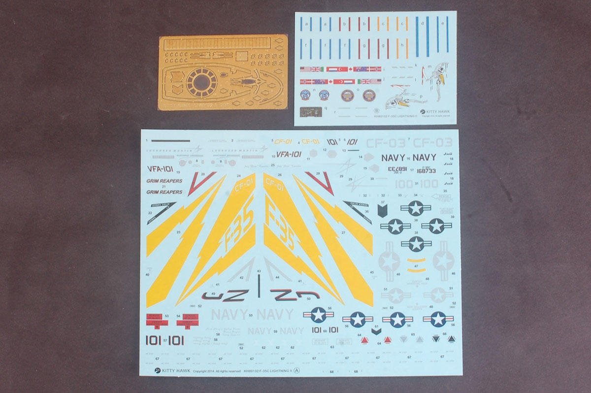 Kitty Hawk 80132 F-35C Lighting II 1/48 – imagen 3