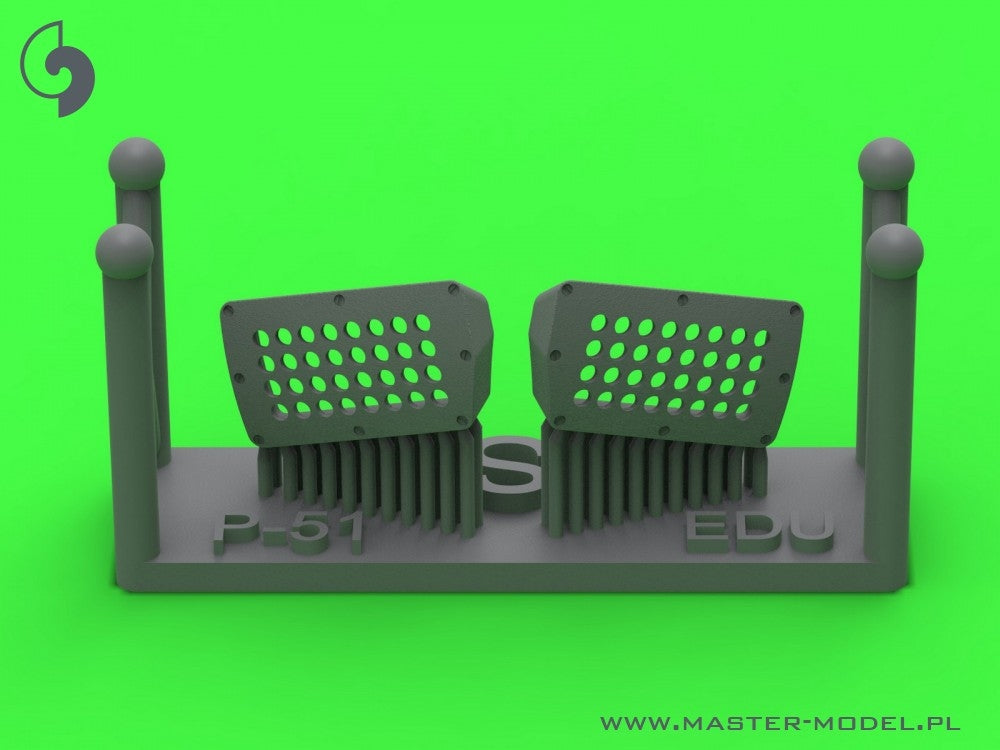 Master AM-72-174 P-51 Mustang - pokrywa wlotu powietrza do gaźnika - typ standardowy z otworami (do modelu Eduard) 1/72