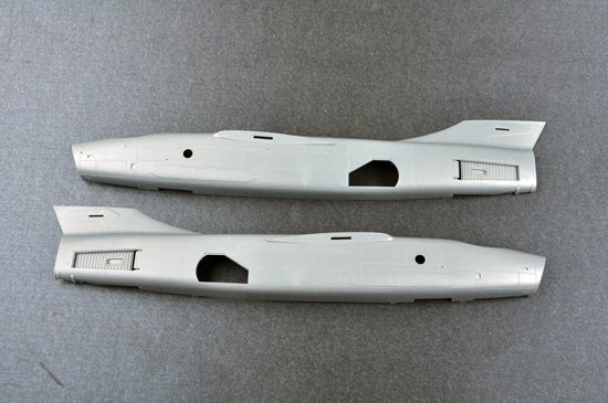 Trumpeter 02873 ERA-3B Skywarrior Strategic Bomber – Bild 14