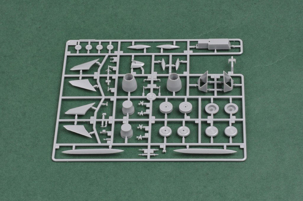 Hobby Boss 87257 Russian T-50 PAK-FA 1/72 – imagen 7