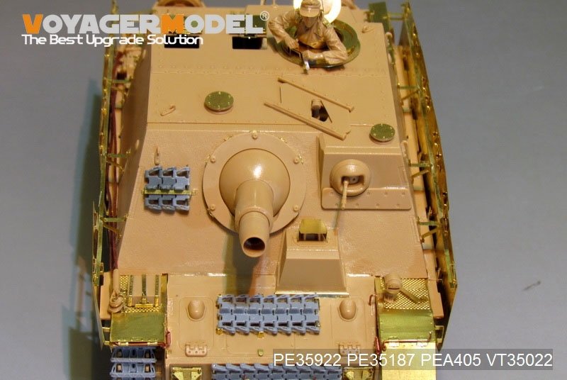 Maquette Voyager PE35922 Sturmpanzer IV Brummbar allemand de la Seconde Guerre mondiale, version de base, pour Tamiya 35353, échelle 1/35  – image 9