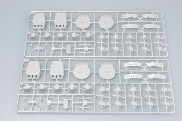 Trumpeter 05306 USS MASSACHUSETTS BB-59 1/350 – image 5