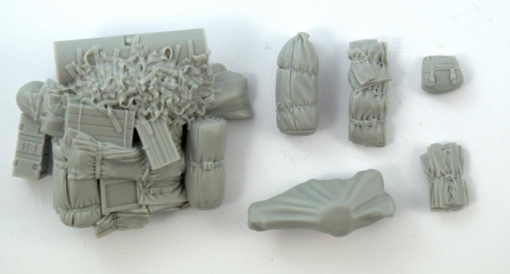 Panzer Art RE35-522 Stowage set for Humber “Scout car” 1/35