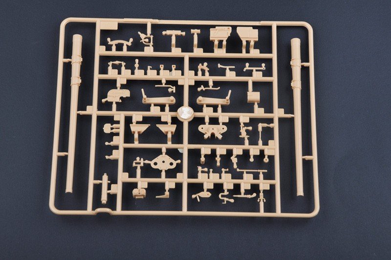 Trumpeter 02329 Soviet D-30 122mm Howitzer - Late Version 1/35 – imagen 9
