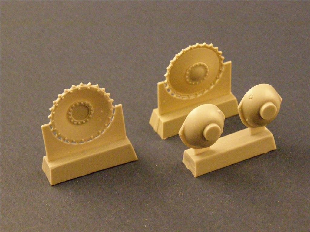 Panzer Art RE35-033 Drive wheels with transmission for Panzer II tank 1/35 – imagen 3