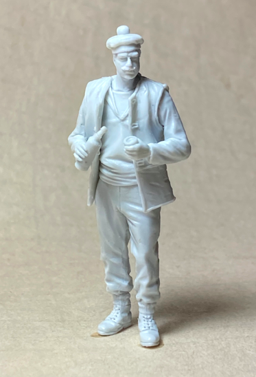 Copper State Models F35-037 French marine armoured car crewman with a bottle of wine 1/35 – zdjęcie 2